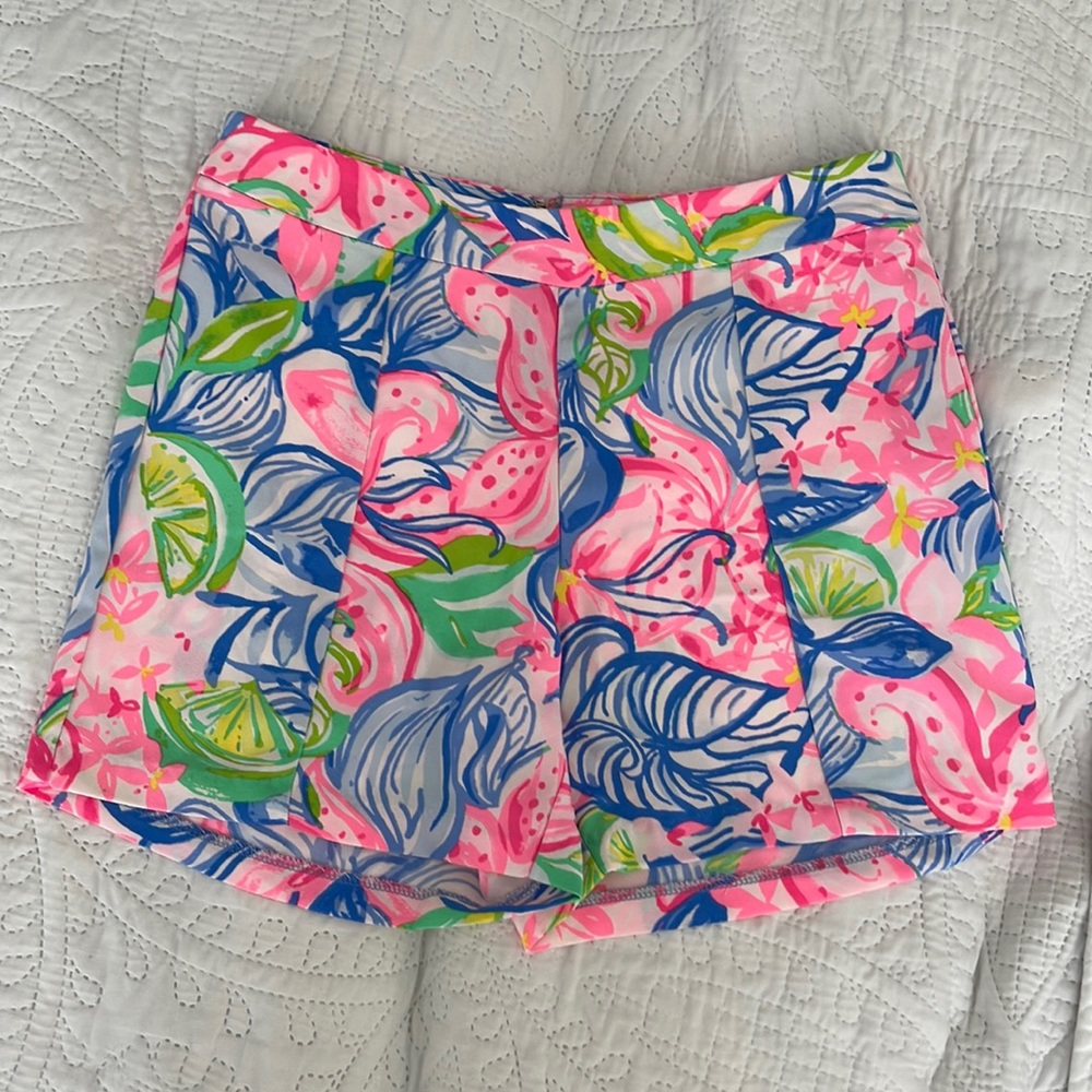 NWT Lilly Pulitzer shorts size 0